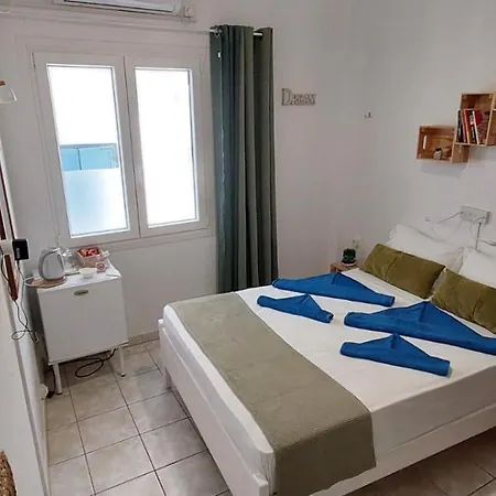 Kato Yialos Szálloda Párosz