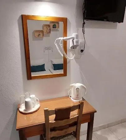 Kato Yialos Parikia (Paros)