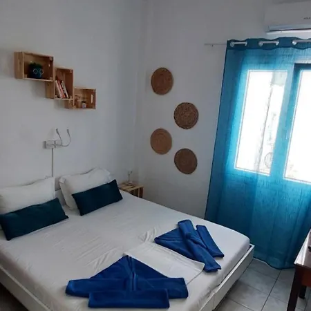 Kato Yialos Hotel *