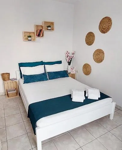 Kato Yialos Parikia (Paros)